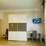 Xacca Apartment דירה *